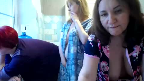 Tatiana 43 curvy sexy body and Joanna redhead 39 years online show from 27, 1, 2025