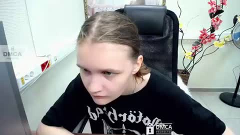 Sia online show from 13, 7, 2026