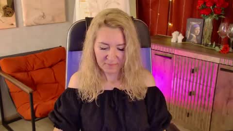 Snapshot of donnasmitth chatting on 1, 6, 2026 Donna online show from 1, 6, 2026