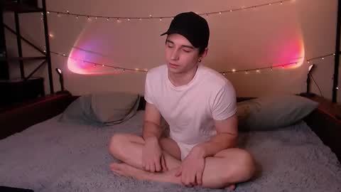 EliotKenny online show from 23, 10, 2025