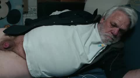 Snapshot of doouugcumming chatting on 9, 12, 2024 cummingdoouug online show from 9, 12, 2024