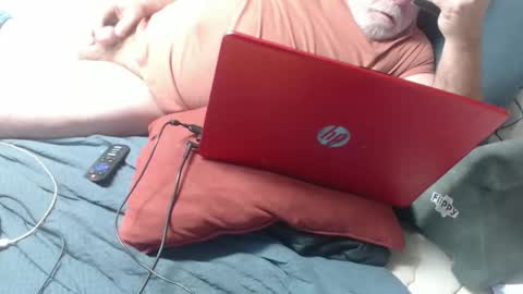 cummingdoouug online show from 31, 3, 2026