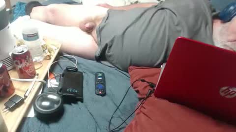 Snapshot of doouugcumming chatting on 7, 4, 2026 cummingdoouug online show from 7, 4, 2026