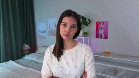 Snapshot of dorarindels chatting on 25, 3, 2026 Kiki online show from 25, 3, 2026
