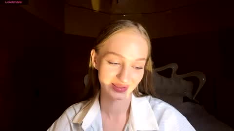Snapshot of doreathagustave chatting on 22, 4, 2026 Anika online show from 22, 4, 2026