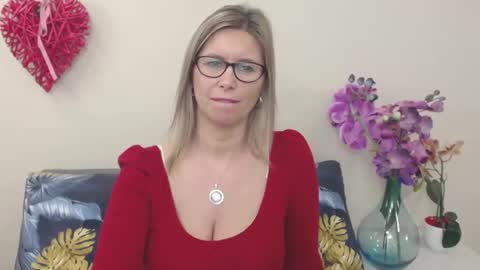 DoreenSexy online show from 11, 2, 2025