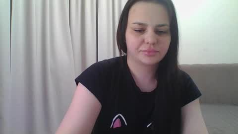 Snapshot of dori_cutie chatting on 22, 2, 2026 dori_cutie online show from 22, 2, 2026