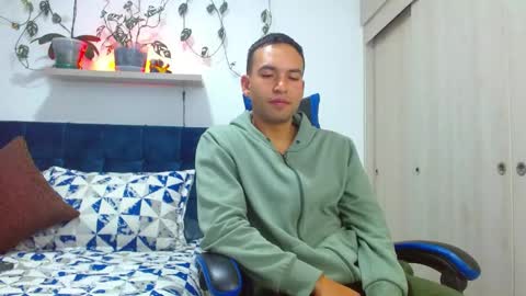 Snapshot of dorian_h chatting on 17, 5, 2026 dorian_h online show from 17, 5, 2026