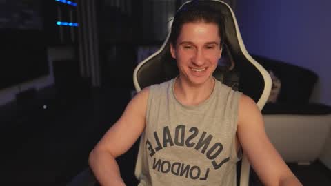 Snapshot of dorianreyes chatting on 8, 3, 2026 Dorian Reyes online show from 8, 3, 2026