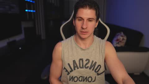 Snapshot of dorianreyes chatting on 8, 3, 2026 Dorian Reyes online show from 8, 3, 2026