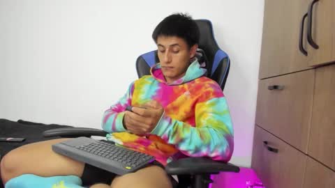 dorman_boy online show from 17, 11, 2025