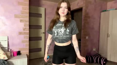 Snapshot of dorotameow chatting on 4, 5, 2026 Dorota online show from 4, 5, 2026