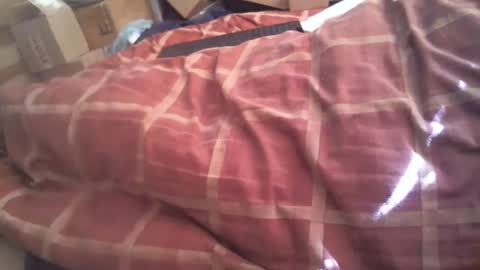 Hello  welcome to Slutsville  I am the Naked Chef  really  but you may call me Peter online show from 21, 3, 2026