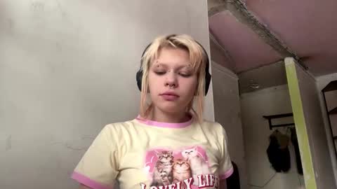 Snapshot of dorthacavan chatting on 7, 2, 2026 Milana online show from 7, 2, 2026