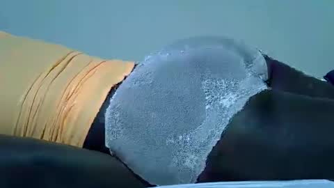 Snapshot of double_love9 chatting on 15, 4, 2026 bellie online show from 15, 4, 2026