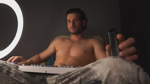 Keen online show from 11, 3, 2025