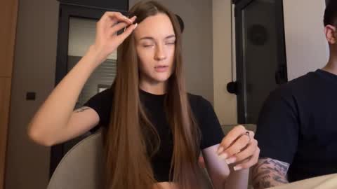 Snapshot of double_sun chatting on 18, 9, 2025 Alice and Mark online show from 18, 9, 2025