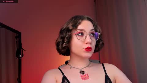 Snapshot of doublee_trouble chatting on 19, 2, 2025 Eva ana Liza online show from 19, 2, 2025