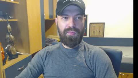 Snapshot of doublejake chatting on 8, 10, 2025 DoubleJake online show from 8, 10, 2025