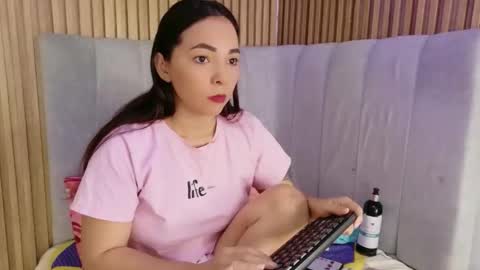 Snapshot of doublepleasure69_ chatting on 15, 5, 2026 doublepleasure69_ online show from 15, 5, 2026