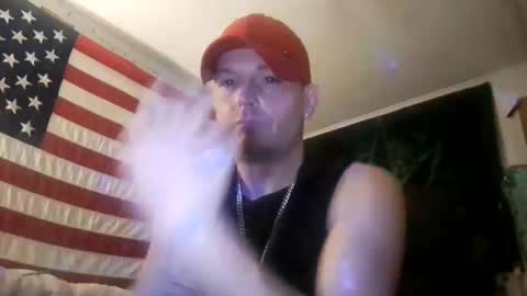 Snapshot of dougiebisme chatting on 1, 5, 2026 dougiebisme online show from 1, 5, 2026
