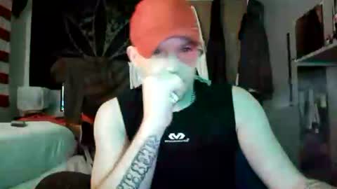Snapshot of dougiebisme chatting on 8, 6, 2026 dougiebisme online show from 8, 6, 2026
