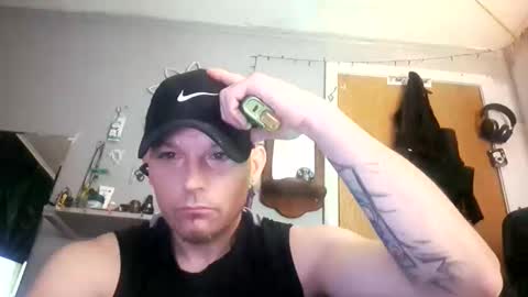 Snapshot of dougiebisme chatting on 9, 6, 2026 dougiebisme online show from 9, 6, 2026