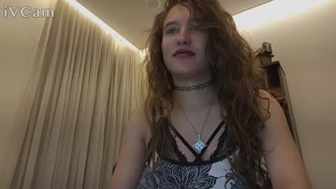 Snapshot of draculina69 chatting on 16, 7, 2026 draculina69 online show from 16, 7, 2026