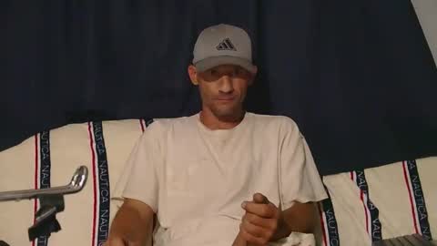 Snapshot of dragonoid96 chatting on 3, 6, 2026 lovemachine online show from 3, 6, 2026