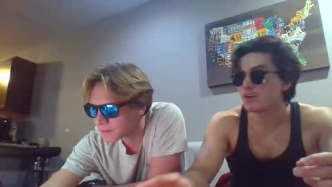 Snapshot of drake__wolf chatting on 28, 10, 2025 drake__wolf online show from 28, 10, 2025