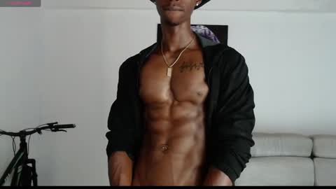 Snapshot of drake_brown_23 chatting on 25, 4, 2026 Drake 23 online show from 25, 4, 2026