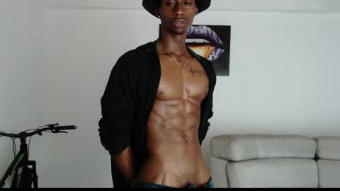 Snapshot of drake_brown_23 chatting on 2, 5, 2026 Drake 23 online show from 2, 5, 2026