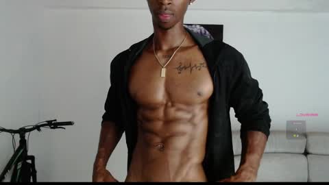 Snapshot of drake_brown_23 chatting on 5, 5, 2026 Drake 23 online show from 5, 5, 2026
