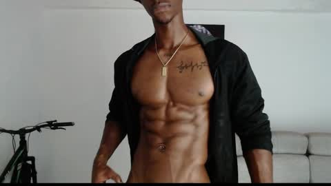 Snapshot of drake_brown_23 chatting on 10, 5, 2026 Drake 23 online show from 10, 5, 2026