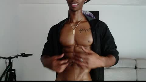 Snapshot of drake_brown_23 chatting on 5, 6, 2026 Drake 23 online show from 5, 6, 2026