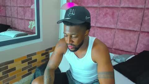 Snapshot of drake_nassir4 chatting on 4, 12, 2024 ---Drake--- online show from 4, 12, 2024