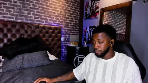 Snapshot of drake_nassir4 chatting on 16, 12, 2024 ---Drake--- online show from 16, 12, 2024