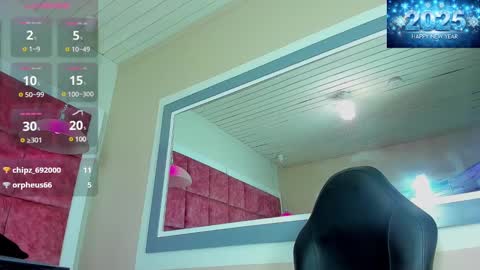 Snapshot of drake_nassir4 chatting on 1, 1, 2025 ---Drake--- online show from 1, 1, 2025