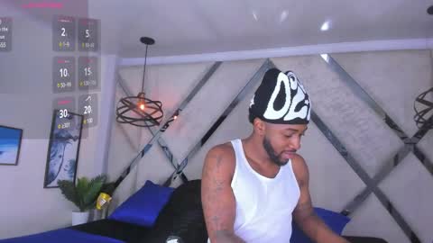 Snapshot of drake_nassir4 chatting on 7, 1, 2025 ---Drake--- online show from 7, 1, 2025