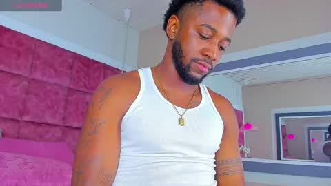 Snapshot of drake_nassir4 chatting on 7, 2, 2025 ---Drake--- online show from 7, 2, 2025
