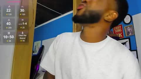 Snapshot of drake_nassir4 chatting on 28, 9, 2025 ---Drake--- online show from 28, 9, 2025