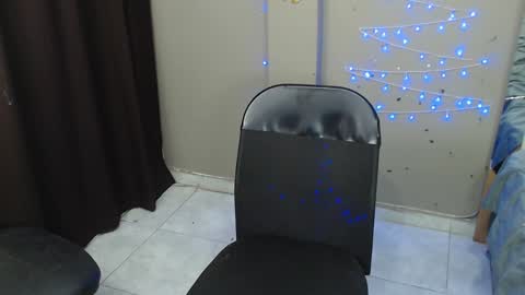 Snapshot of drake_the_kingmaster chatting on 10, 1, 2025 ig kingmaster777 online show from 10, 1, 2025