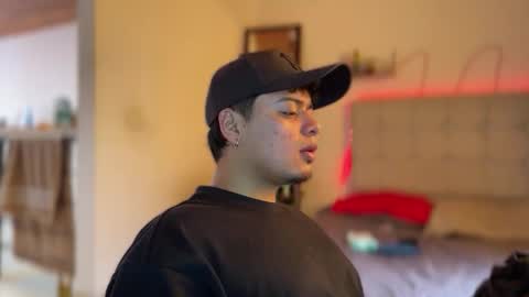 Snapshot of drakenn_ chatting on 16, 3, 2026 drakeeee online show from 16, 3, 2026