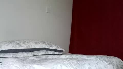 Andrs  Independent Model online show from 22, 4, 2026