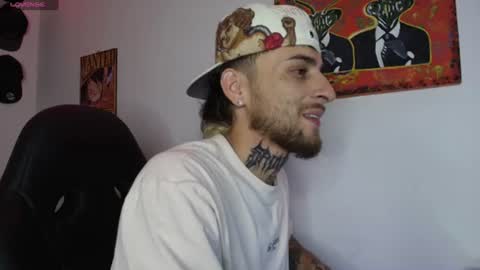 Snapshot of drako_lives_show chatting on 15, 7, 2026 - NEW ACCOUNT Independent model online show from 15, 7, 2026