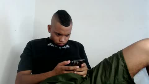 Snapshot of drako_monstercock chatting on 3, 7, 2026 drako_monstercock online show from 3, 7, 2026