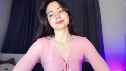 Nicole online show from 31, 1, 2025