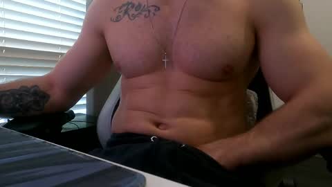 Snapshot of dreamering chatting on 27, 4, 2026 Dreaming on going live with a woman p online show from 27, 4, 2026