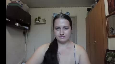 Snapshot of dreamiebelle chatting on 18, 9, 2025 dreamiebelle online show from 18, 9, 2025