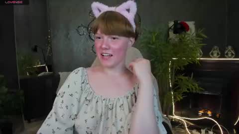 Snapshot of dreammyluna chatting on 2, 7, 2026 Luna online show from 2, 7, 2026